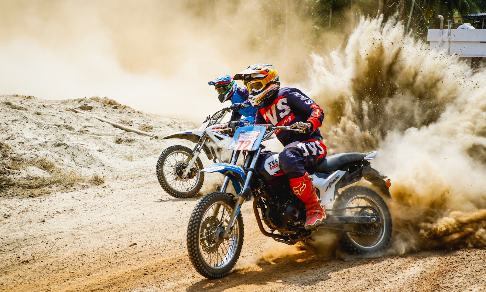 Curs enduro pe teren off-road în România